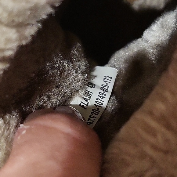 Baretrap Duck Boots - Picture 14 of 16